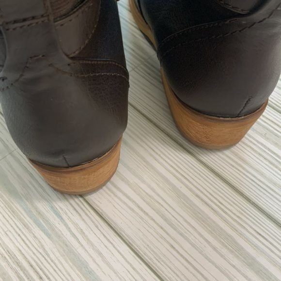 BareTraps woman’s mid shaft boots size 7.5 - Picture 9 of 11